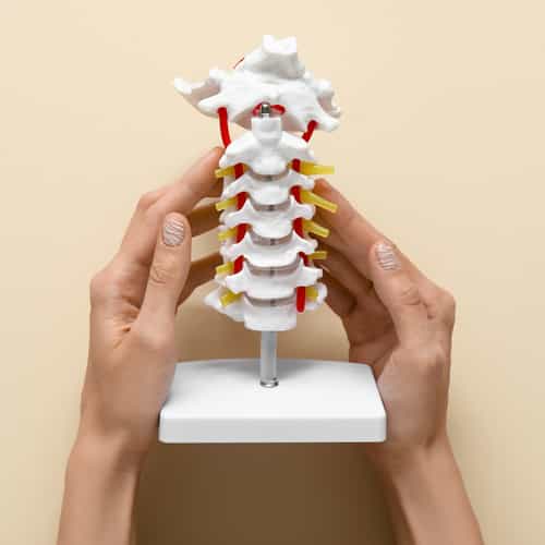 Spine Surgery in Turkey for Kuwaiti Patients – Quick Relief from Severe Back Pain